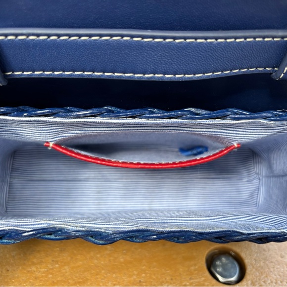 BNWT J.McLaughlin Navy Leather & Wicker shoulder/Crossbody bag - Picture 8 of 12